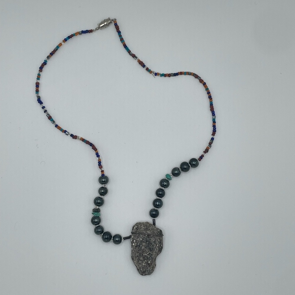 Uncut Diamond multicolor Beaded Necklace
